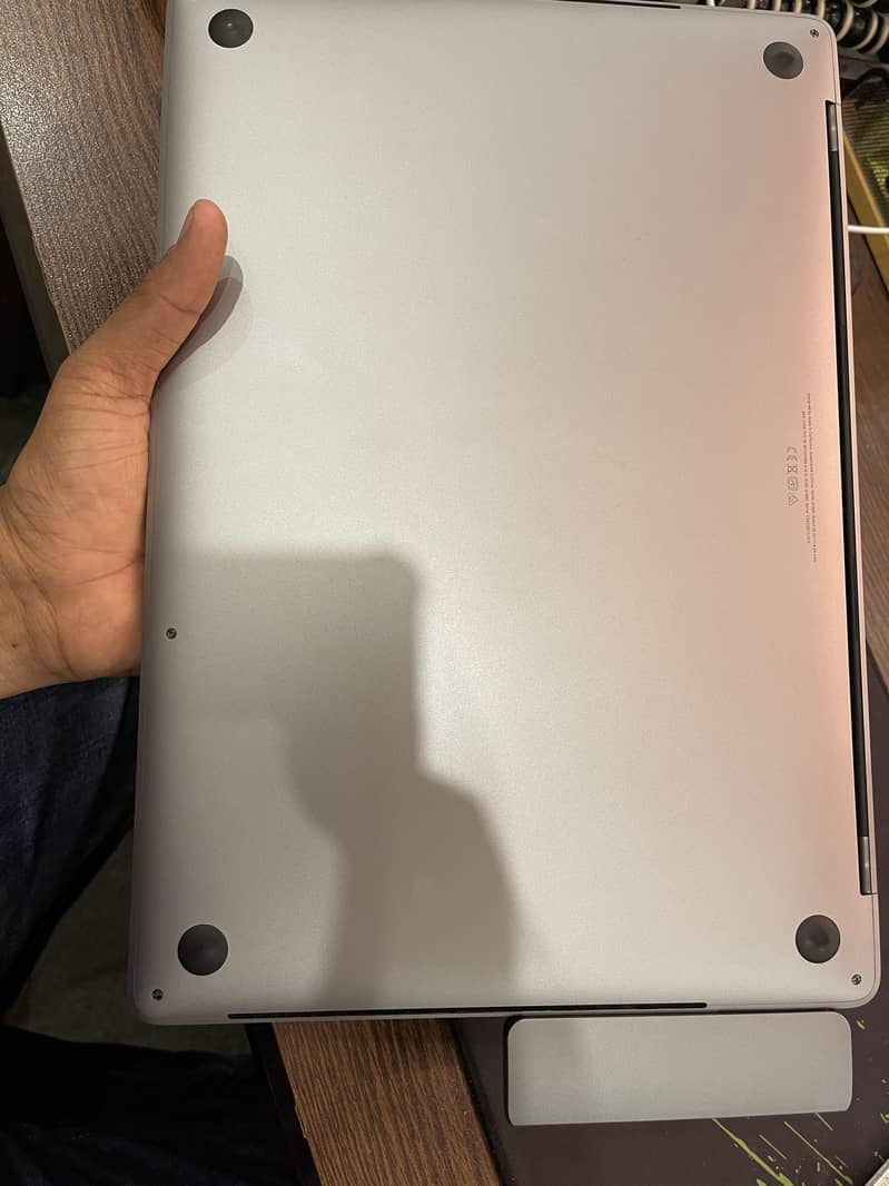Macbook pro 1