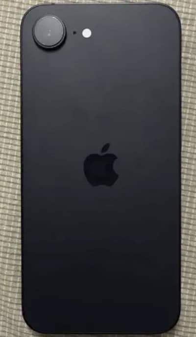 Apple iPhone 16e