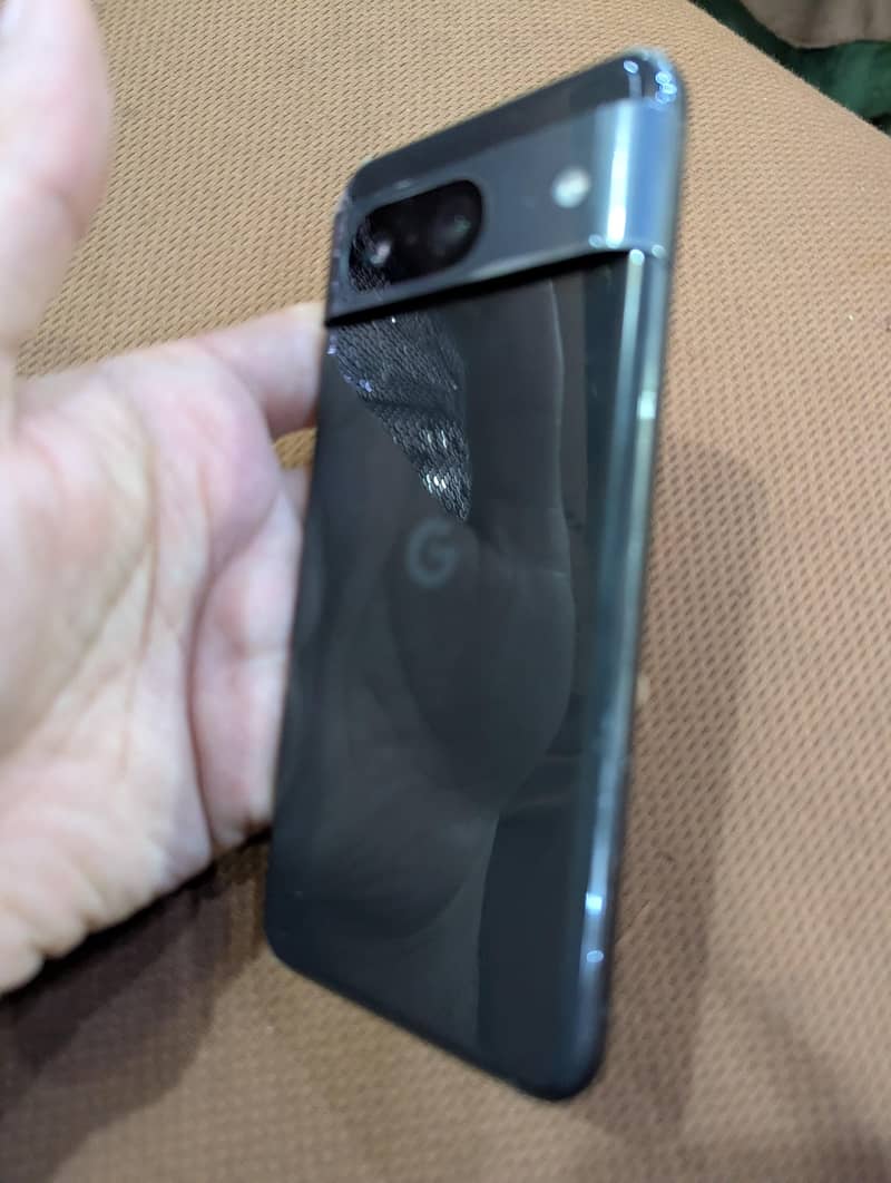 Google Pixel 8 3