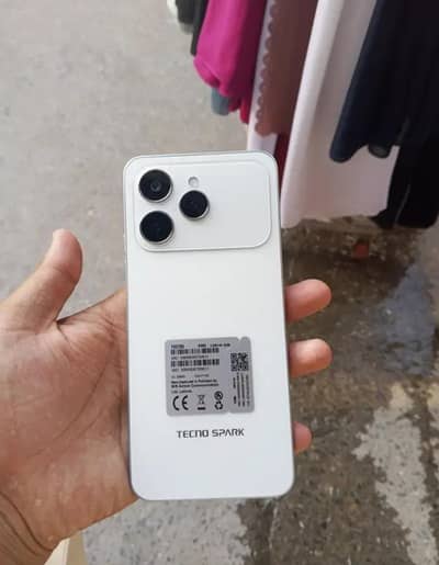 Tecno Spark 40
