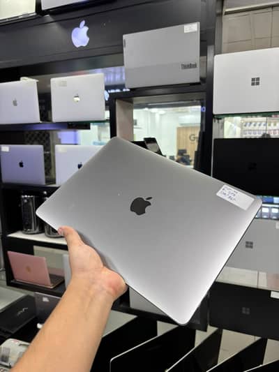 Apple MacBook Pro M1 2021 | 13" | 8GB RAM | 256GB SSD | 86% Battery