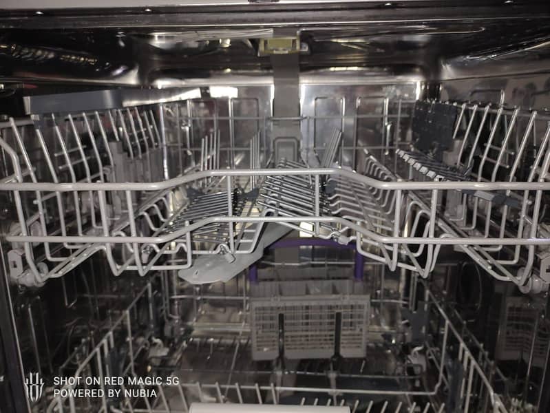Dishwasher 4