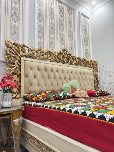 King size bed for sale