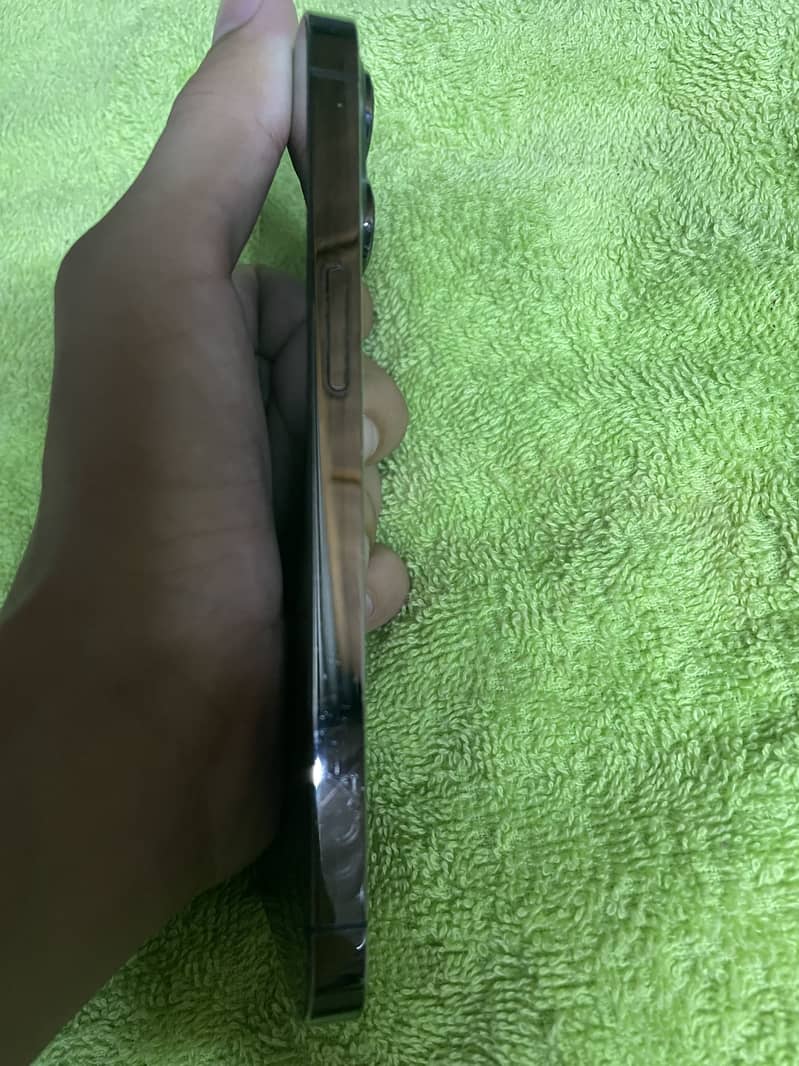 Apple iPhone 13 Pro 5