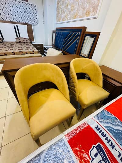 call or Whatsapp 03246291724