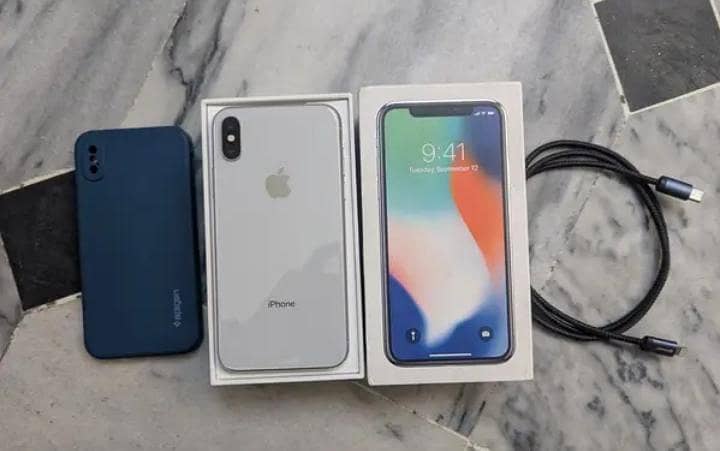 Apple iPhone X 0