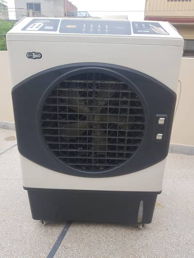 Air Cooler with Remote and Freezer Pads 10/10 condition