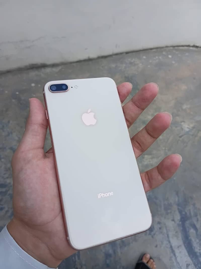 Apple iPhone 8 Plus 8