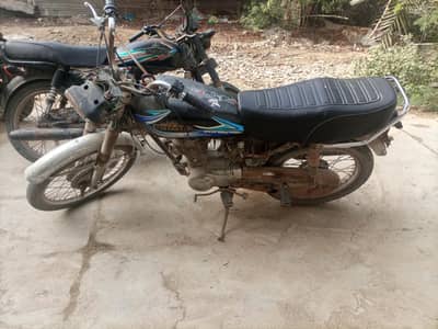 Unique 125 urgent for sell