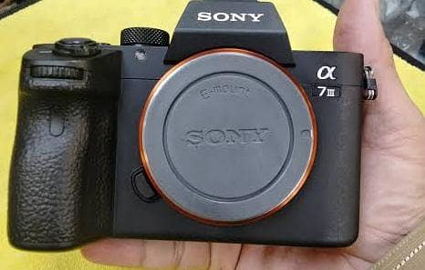 sony a7iii Full frame mirrorless camera / Excellent Condition