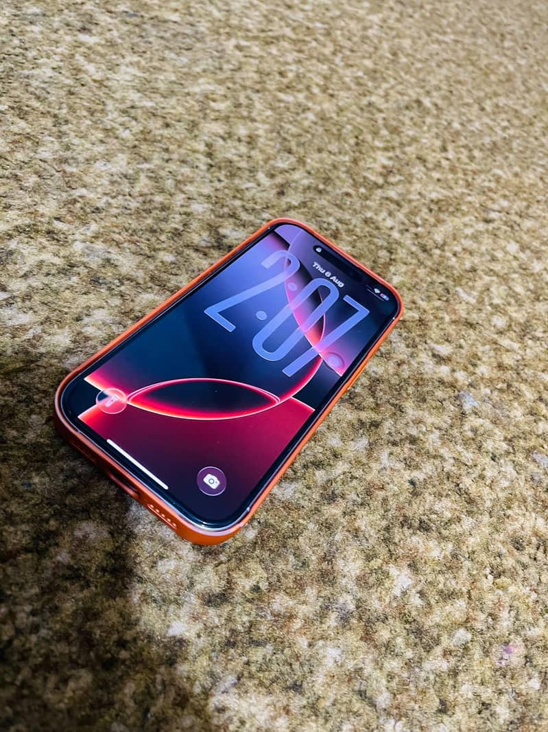 Apple iPhone 16 Pro 6