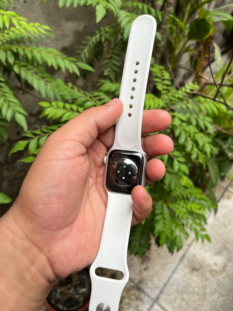 Apple watch 1