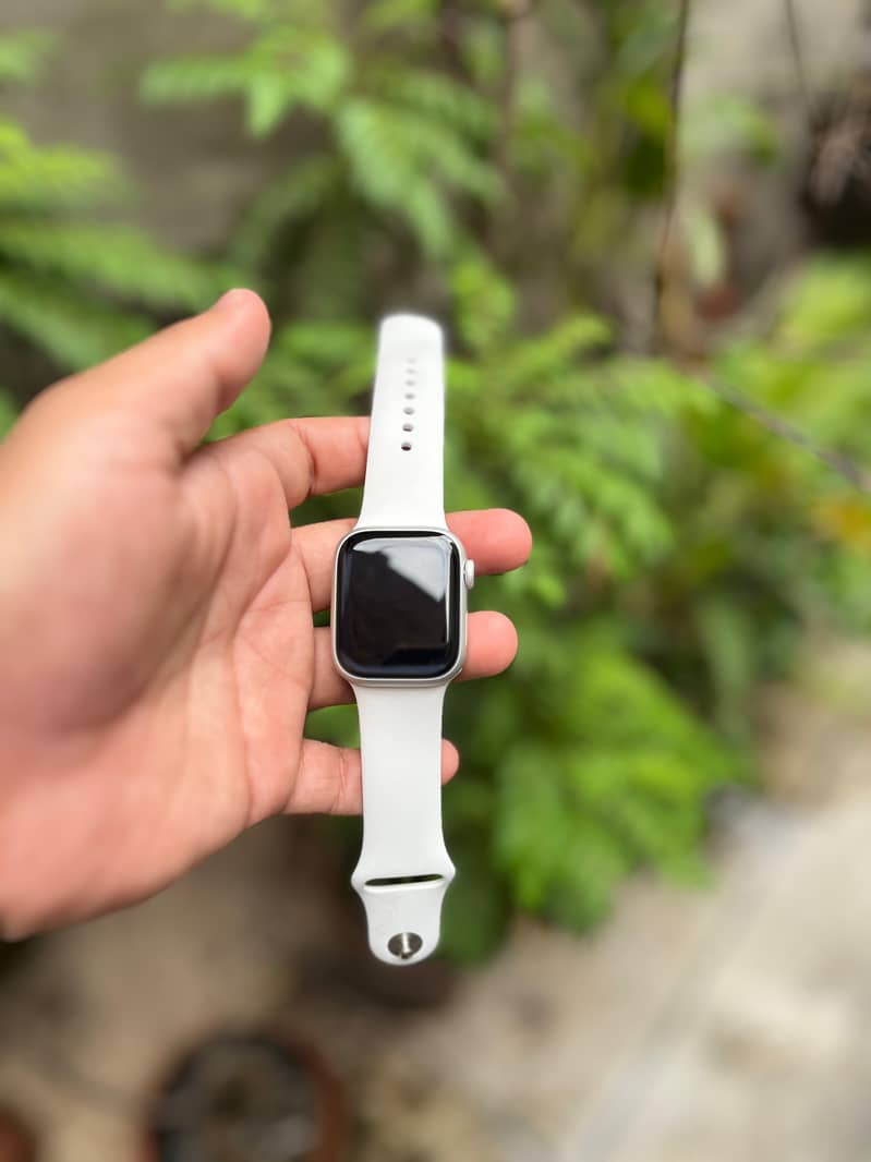 Apple watch 4