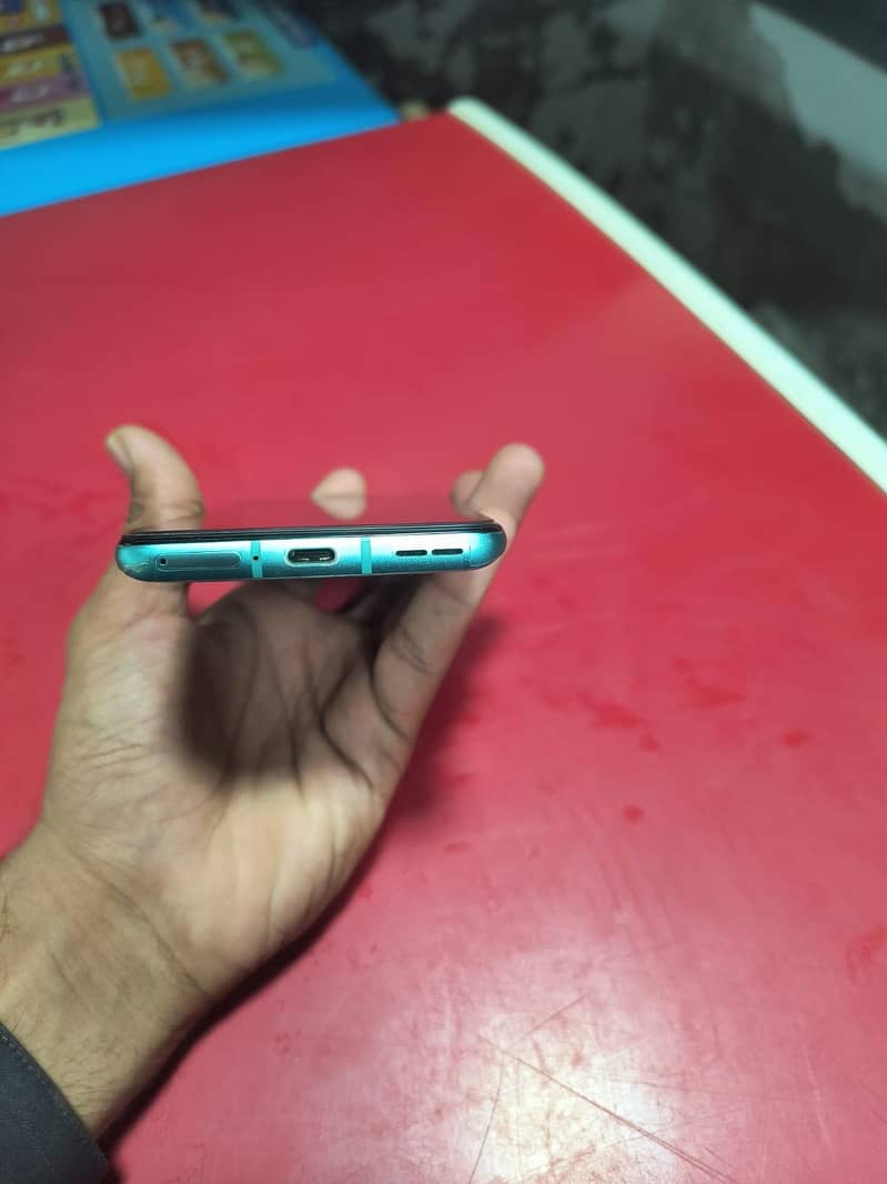 One Plus 8T 4
