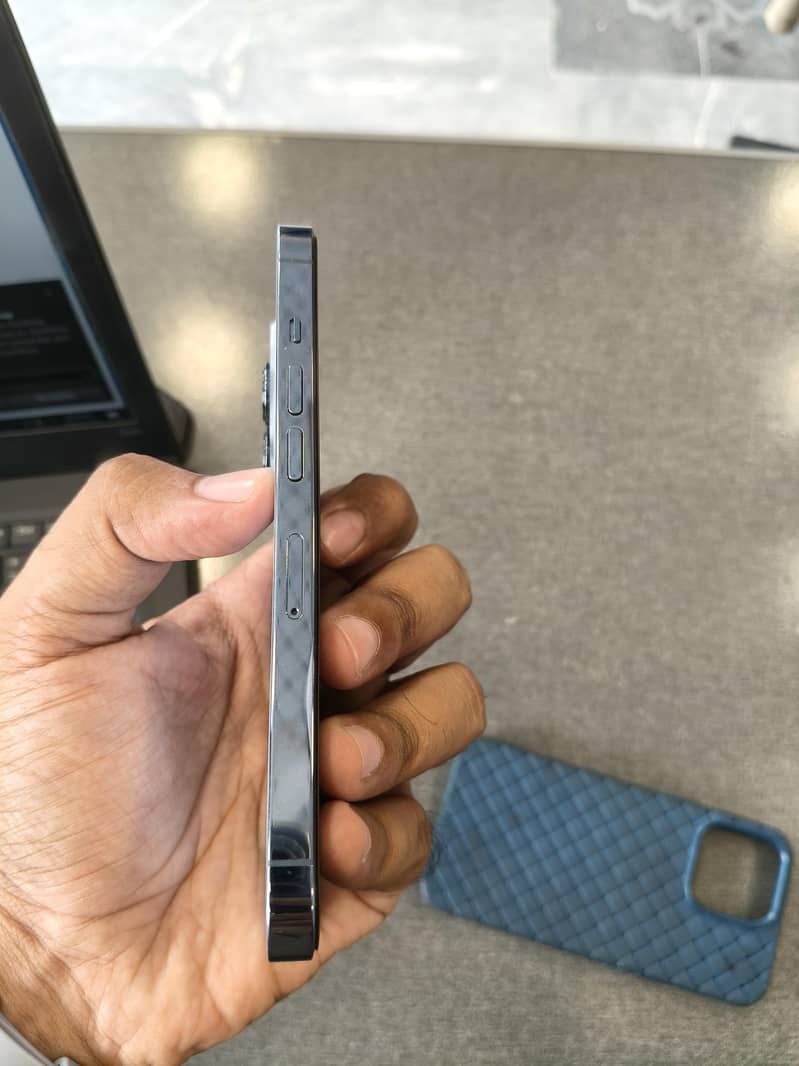 iPhone 13 Pro 5