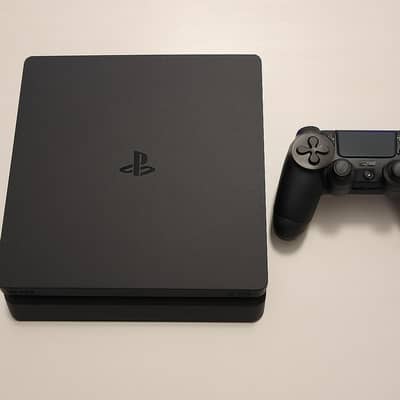 PS 4 Slim