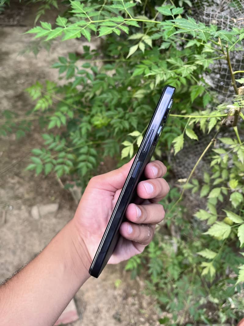 Infinix Note 30 5