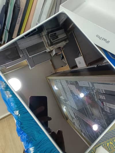 ipad pro M1 12.9 inches screen 03253013913 Whatsapp no