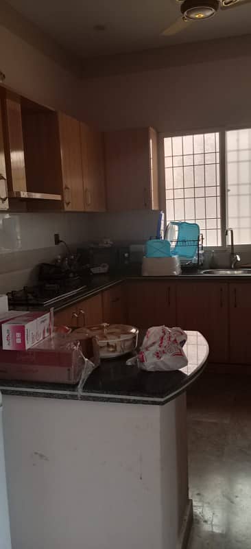 150 Sq. Yards | 3 Bed Lounge | 40 Ft Wide Road | Separate Entrance & Meters | No Load Shedding | No Water Issue | Prime Location | Ideal for Decent Family