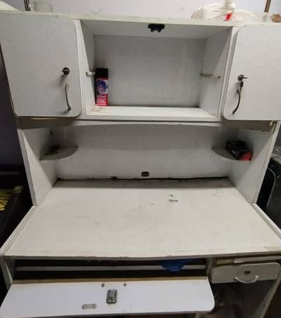 Heavy weight trolly lasani wood computer table/study table