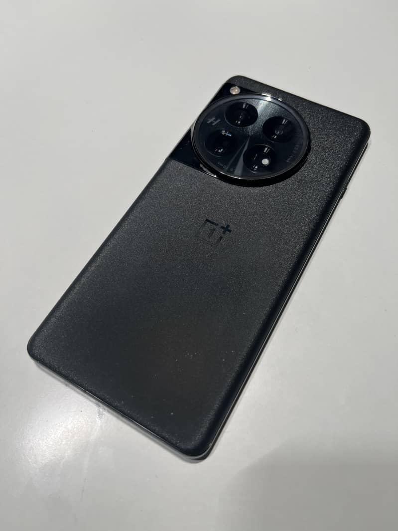 One Plus 12 0