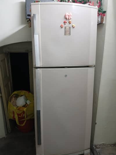 dalwance frige 9/10 condition
