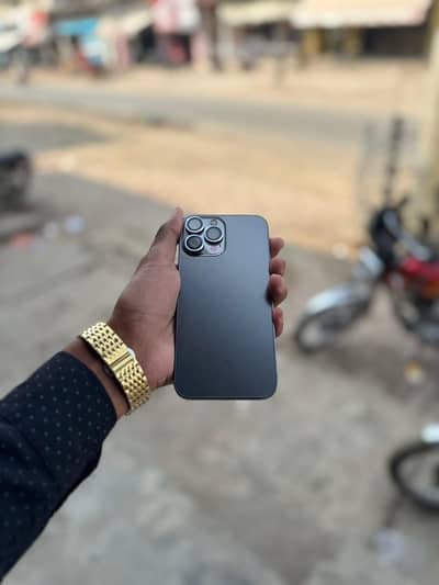 I phone 13 pro max factory unlock