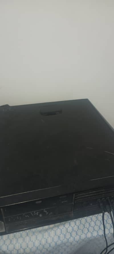 CORE I5 4gen with 500hdd and 128 ssd 2gb gaming card
