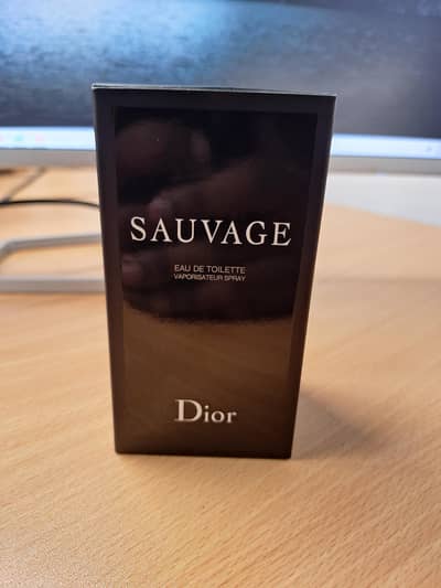 Dior Sauvage EDT 100ml 100% Original.