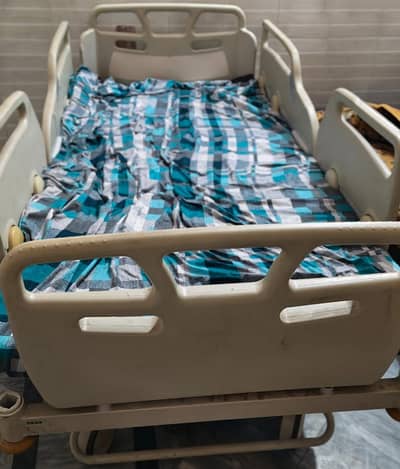 electric bed fully functional