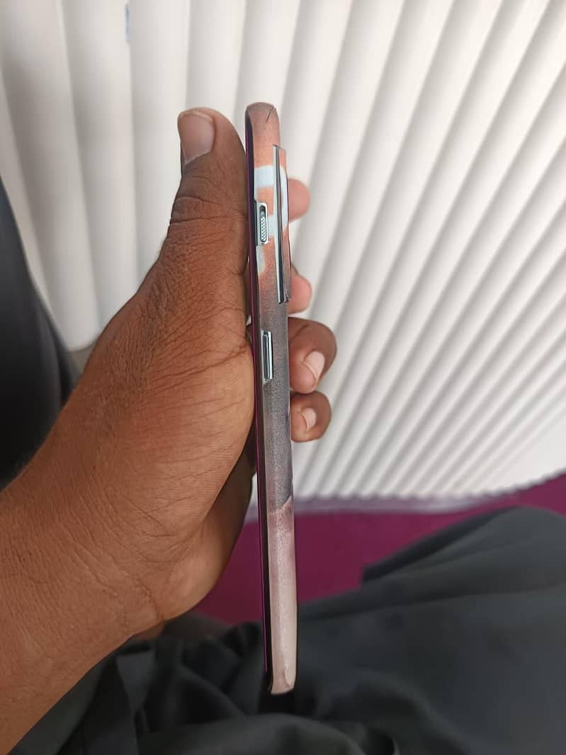One Plus 10 Pro 3
