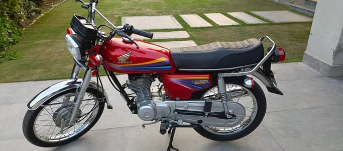 Honda CG 125 2010 Model | Excellent Condition / Good Condition