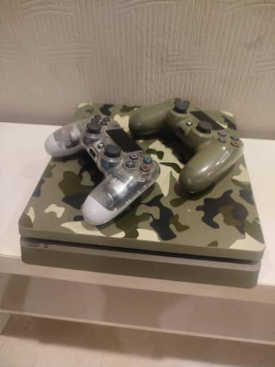 COD WW2 LIMITED EDITION PS4 || 2 CONTROLLERS || NOT JAILBROKEN