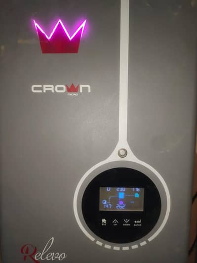 Crown 3.6kw inverter in good condition