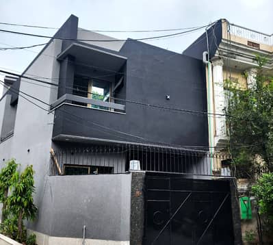 5 Marla Corner Luxury House for Sale in Johar Town Hot Location