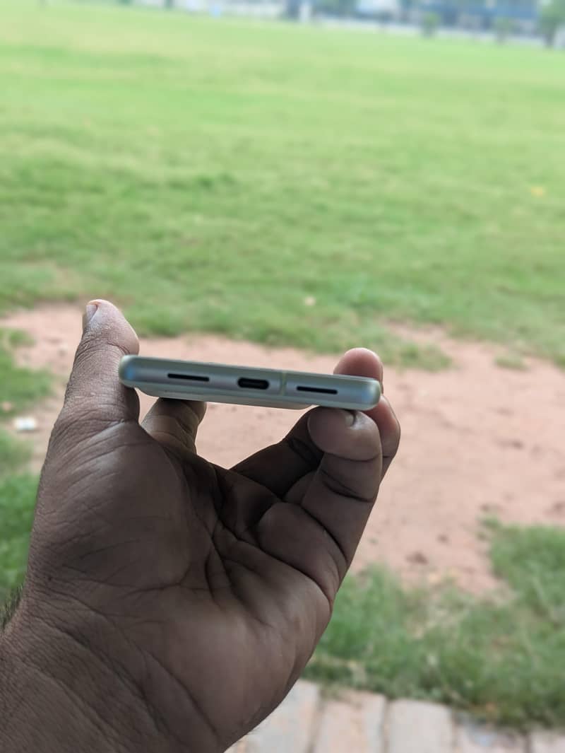 Google pixel 7 2