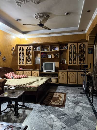 7.5 Marla 2.5 Story House For Sale