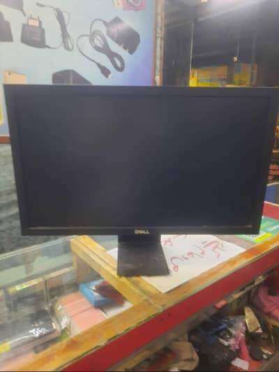 dell 19 inches led