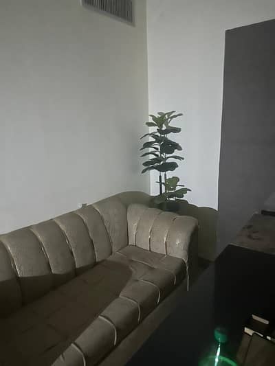 Build Your Business Setup At An Ideal Location Fully Furnished 1200 sqft Office
