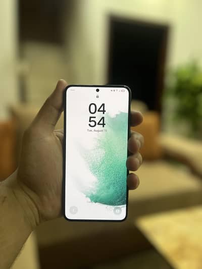 Samsung Mobile S22