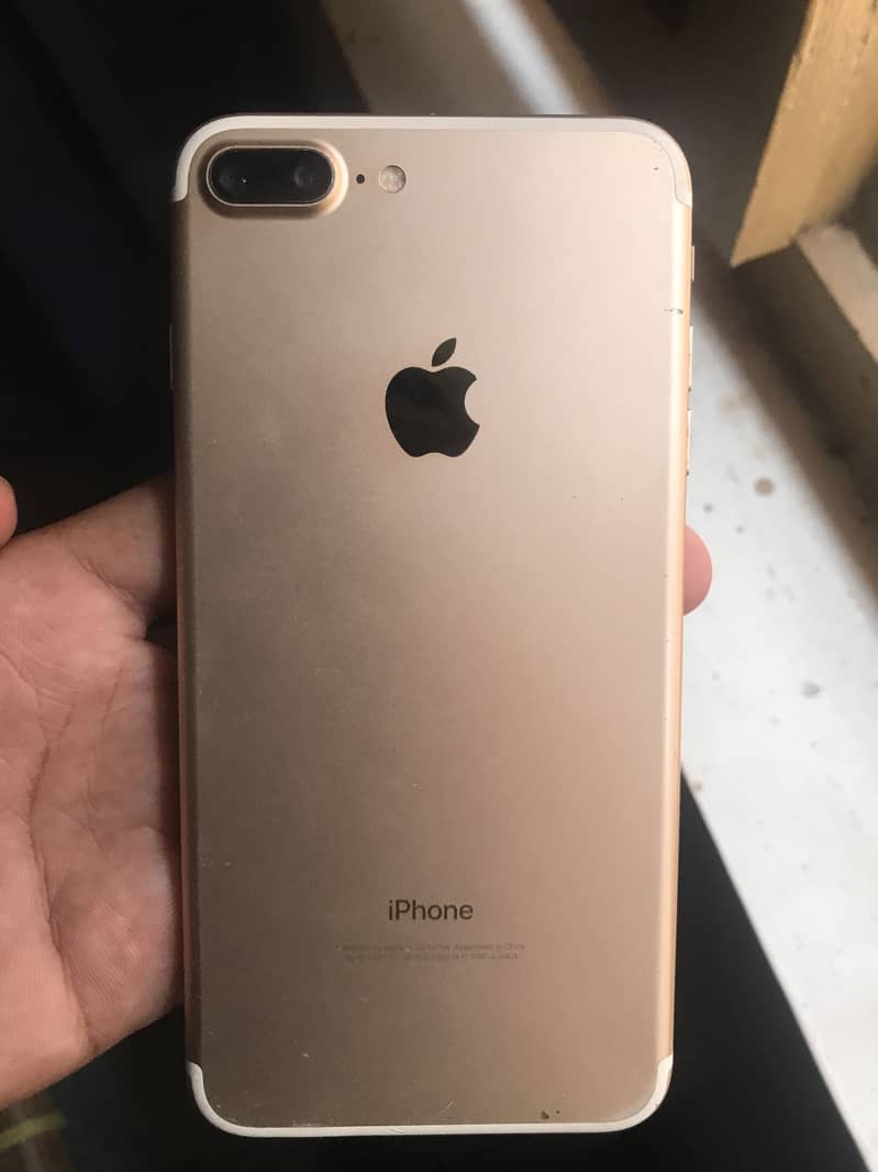 Apple iPhone 7 Plus 0