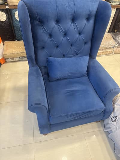2 sofa chairs for sale