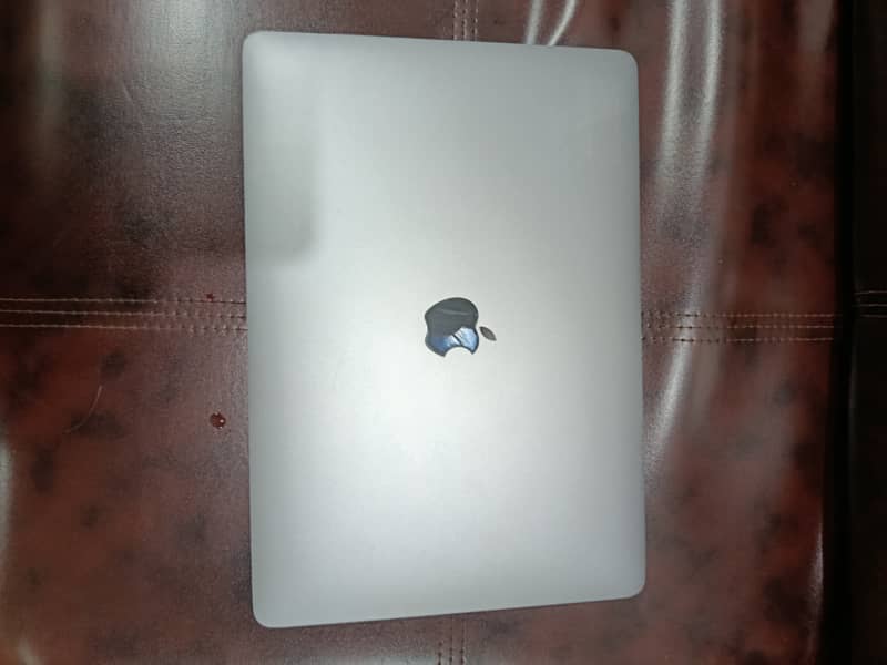 Macbook Pro 2017 4