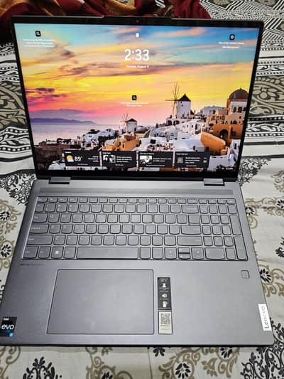 lenovo Yoga 7i 2-in-1 Convertible(360°) Touch Screen 16" laptop