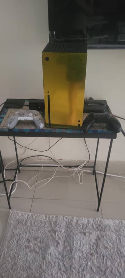 xbox series x 1tb from USA with box complete