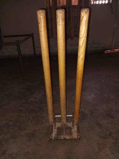 wooden cricket Wickets with Stand