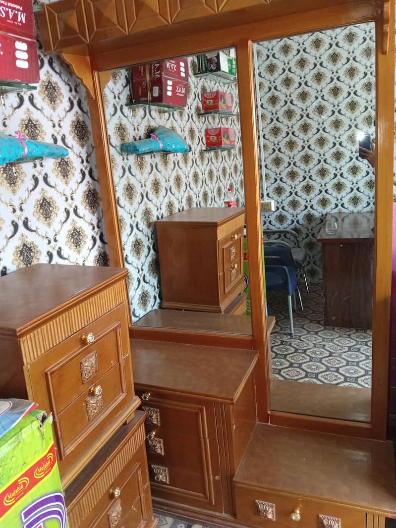 Bed And Dressing Table 1