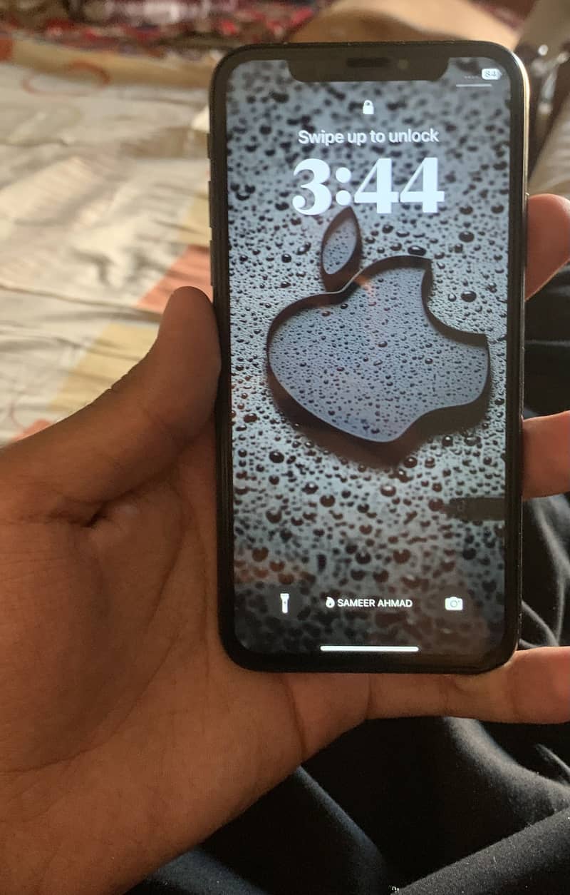 Apple iPhone X 1