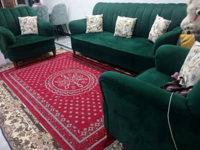 Green sofa set