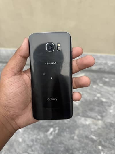 Samsung Mobile S7 Edge 4/32 gb official pta approved